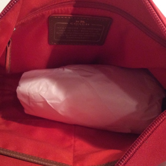 COACH SAWYER CROSS BODY BAG NWT - Picture 4 of 6